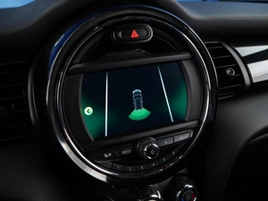 Хетчбэк MINI Cooper 2018 года, 1599077 рублей, Москва