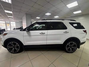 Внедорожник Ford Explorer 2013 года, 1850000 рублей, Ачинск
