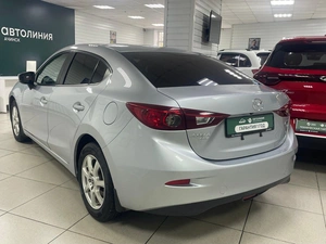 Седан Mazda Axela 2017 года, 1320000 рублей, Ачинск