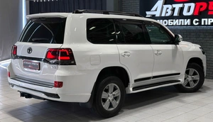 Внедорожник Toyota Land Cruiser 2010 года, 3400000 рублей, Красноярск