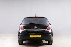 Хетчбэк Opel Astra 2012 года, 669000 рублей, Новосибирск