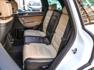 Внедорожник Volkswagen Touareg 2013 года, 2580000 рублей, Краснодар