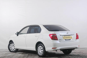 Седан Toyota Corolla Axio 2017 года, 1259000 рублей, Кемерово