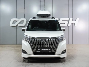 Минивэн Toyota Esquire 2019 года, 2599000 рублей, Воронеж