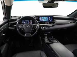 Седан Lexus ES 2020 года, 3227077 рублей, Москва