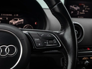 Кабриолет Audi A3 2017 года, 2690000 рублей, Большой Сочи