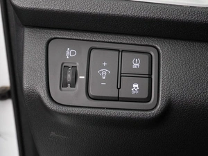 Седан Hyundai Solaris 2018 года, 1514000 рублей, Воронеж