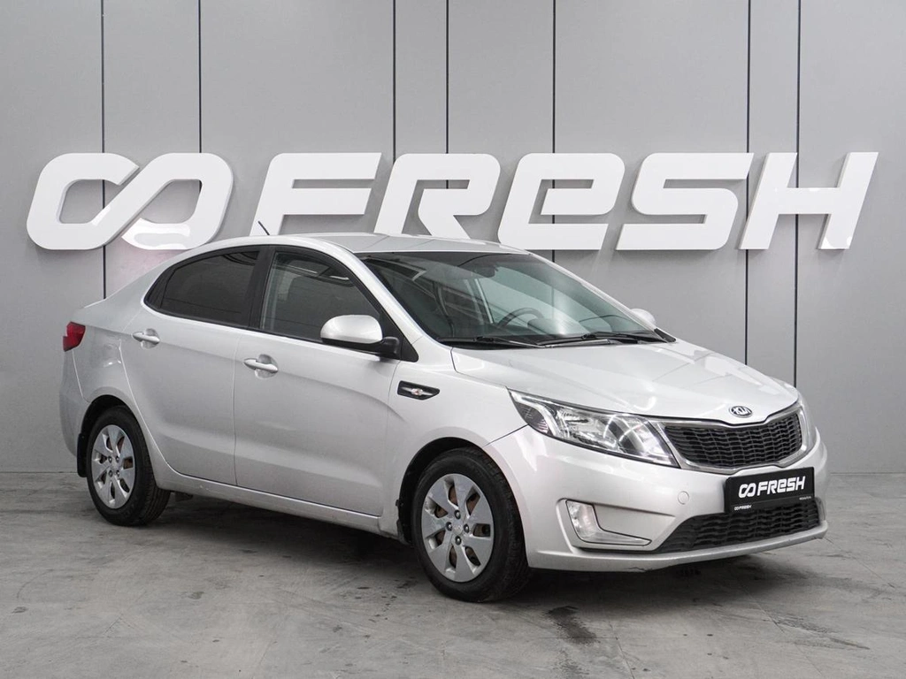 Седан Kia Rio 2014 года, 899000 рублей, Воронеж