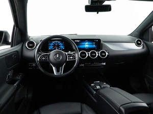 Хетчбэк Mercedes-benz B-класс 2019 года, 1810111 рублей, Москва