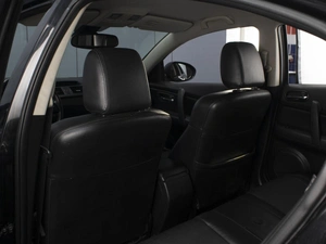 Седан Mazda 6 2011 года, 1050000 рублей, Омск