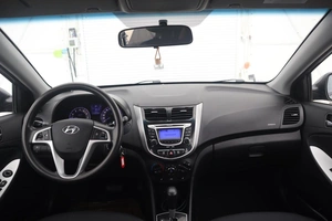 Седан Hyundai Solaris 2013 года, 965000 рублей, Орёл
