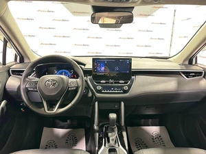Внедорожник Toyota Corolla Cross 2024 года, 2890000 рублей, Красноярск