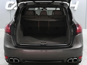 Внедорожник Porsche Cayenne 2012 года, 3149000 рублей, Аксай