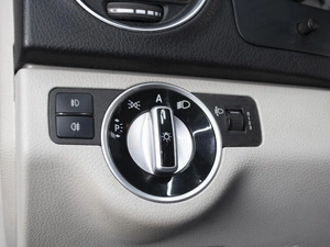 Седан Mercedes-benz C-класс 2011 года, 1590000 рублей, Омск