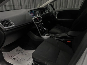 Хетчбэк Volvo V40 2015 года, 1150000 рублей, Красноярск