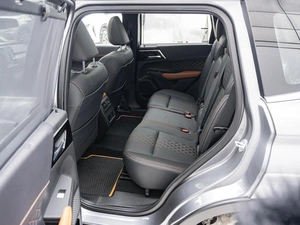 Внедорожник Mitsubishi Outlander 2023 года, 4800000 рублей, Санкт-Петербург