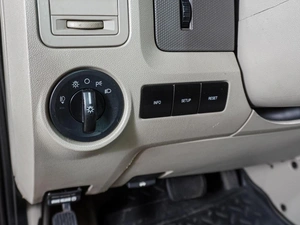 Внедорожник Ford Escape 2008 года, 884000 рублей, Воронеж