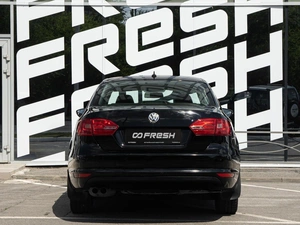 Седан Volkswagen Jetta 2011 года, 725000 рублей, Волгоград