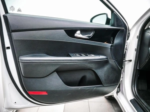 Седан Kia Cerato 2018 года, 1650000 рублей, Красноярск