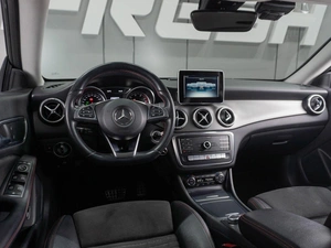 Седан Mercedes-benz CLA-класс 2016 года, 1969000 рублей, Тюмень