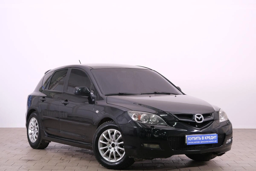 Хетчбэк Mazda 3 2008 года, 749000 рублей, Омск