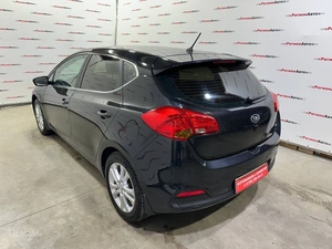 Хетчбэк Kia Ceed 2014 года, 1090000 рублей, Красноярск