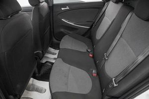 Седан Hyundai Solaris 2013 года, 849000 рублей, Барнаул