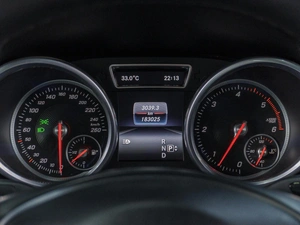 Внедорожник Mercedes-benz GLE-класс 2015 года, 3999000 рублей, Сургут