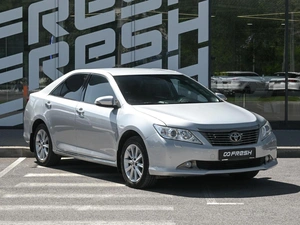 Седан Toyota Camry 2014 года, 1950000 рублей, Волгоград