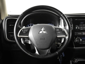 Внедорожник Mitsubishi Outlander 2014 года, 1176200 рублей, Казань