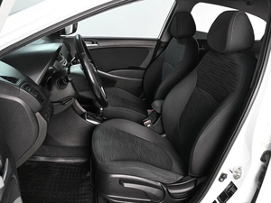 Седан Hyundai Solaris 2014 года, 919000 рублей, Аксай