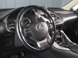 Внедорожник Lexus NX 2015 года, 2779000 рублей, Омск