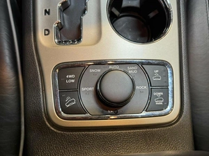 Внедорожник Jeep Grand Cherokee 2012 года, 1767000 рублей, Красноярск