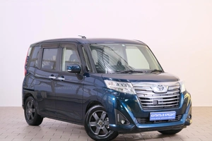 Минивэн Toyota Roomy 2017 года, 999000 рублей, Омск