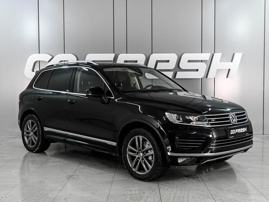 Внедорожник Volkswagen Touareg 2017 года, 3299000 рублей, Аксай