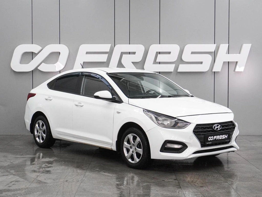 Седан Hyundai Solaris 2019 года, 870000 рублей, Воронеж