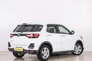 Внедорожник Toyota Raize 2022 года, 1839000 рублей, Красноярск
