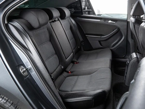 Седан Volkswagen Jetta 2012 года, 979000 рублей, Волгоград