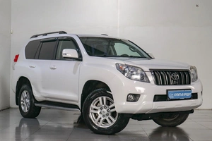 Внедорожник Toyota Land Cruiser Prado 2013 года, 2589000 рублей, Челябинск