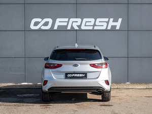 Хетчбэк Kia Ceed 2020 года, 1960000 рублей, Краснодар