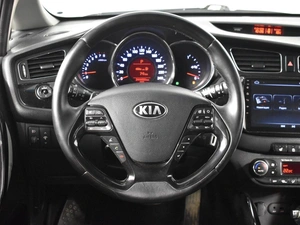 Хетчбэк Kia Ceed 2013 года, 849900 рублей, Казань