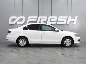 Седан Volkswagen Jetta 2018 года, 1378000 рублей, Воронеж