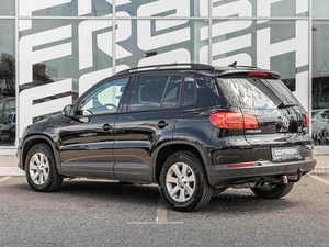 Внедорожник Volkswagen Tiguan 2012 года, 1250000 рублей, Краснодар