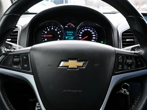Внедорожник Chevrolet Captiva 2012 года, 1150000 рублей, Волгоград
