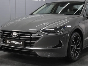 Седан Hyundai Sonata 2023 года, 3700000 рублей, Омск