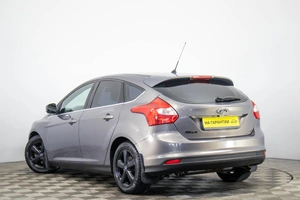 Хетчбэк Ford Focus 2011 года, 1099000 рублей, Пермь