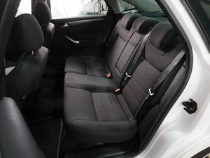 Седан Ford Mondeo 2011 года, 1099000 рублей, Воронеж