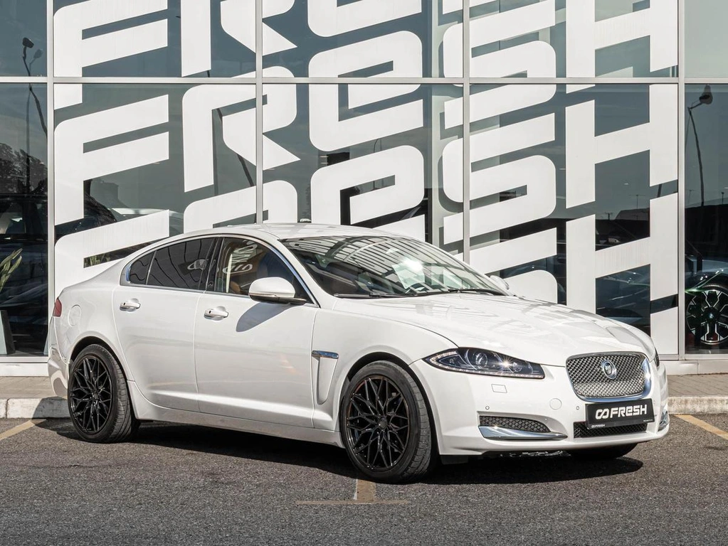 Седан Jaguar XF 2013 года, 1190000 рублей, Краснодар