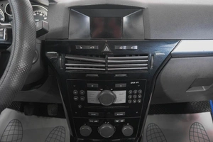 Седан Opel Astra 2008 года, 479000 рублей, Кемерово