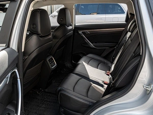 Внедорожник Geely Atlas Pro 2024 года, 2300000 рублей, Краснодар